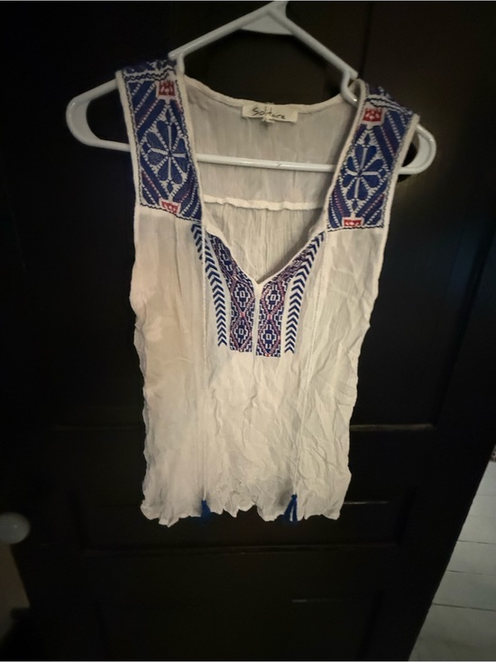 Solitaire Tops - Solitaire White Sleeveless Tank with Blue Embroidered Yoke